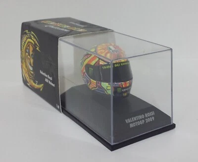 Model Helmet 1:8 Minichamps Valentino Rossi Agv Yamaha M1 Motogp 2009 - Image 1 of 4