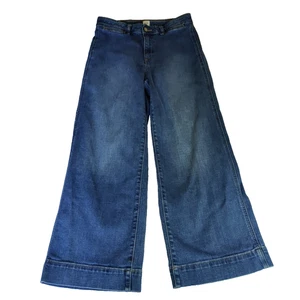 GAP High Rise Wide-Leg Crop Jeans Women's 6/28 Medium Wash Denim Stretch - Picture 1 of 18