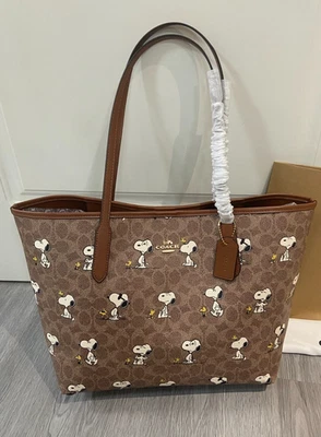 NUEVO CON ETIQUETAS PEANUTS CBJ89 City Bolso de Mano Firma Lona Recubierta Snoopy Outlet Foto 1 de 4