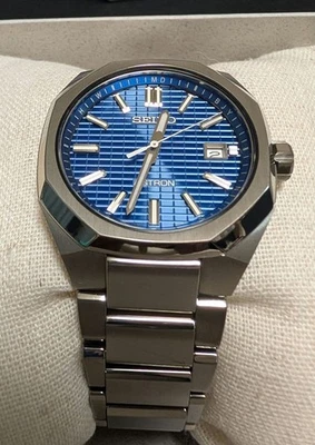 Seiko Astron SBXY061 Quartz Watch Unisex Blue Dial Pre-Owned - Image 1 of 4