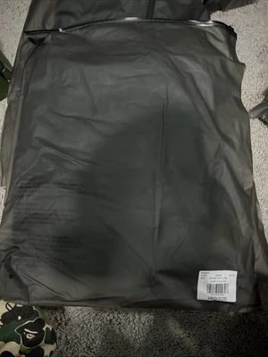 PANTALONES CORTOS FOG ESSENTIALS Foto 1 de 3