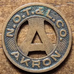 1925 Akron, Ohio OH N.O. T. & L. Co. token de tránsito tarifa de ciudad bueno para una - Imagen 1 de 4