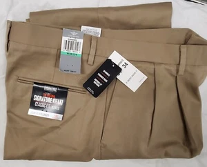 Pantalones Dockers Signature Algodón Caqui Plisados Frontal Calce Clásico 34x34 ¡Nuevos con etiquetas! 34 - Imagen 1 de 2
