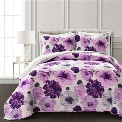 Purple Grey Flowers Lightweight Polyester Microfiber Quilt Set King, Full/Queen - Image 1 of 4