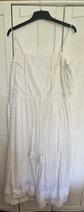 BNWOT NEXT WHITE CRINKLE COTTON BRODEIERE LACE DETAIL SUMMER DRESS SIZE 16 - Picture 1 of 9