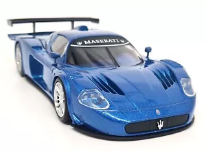 Motormax 1/24 - Modellino auto scala pressofuso Supercar blu metallizzato Maserati MC12 - Foto 1 di 7