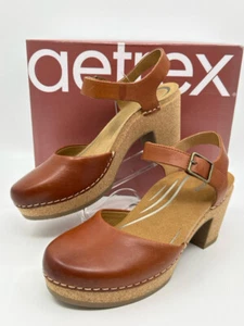 AETREX NIB Finley Clog Sandal Leather Arch Support Size 8.5 Cognac Women Clogs - Picture 1 of 9