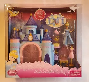 Disney Princess Cenerentolas Royal Fashion Boutique Castle di Mattel 3+ - Foto 1 di 3