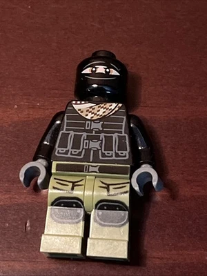 Lego TMNT Minifigure - Foot Soldier Tactical, Balaclava Movie Version (tnt043) - Image 1 of 2