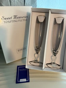 2-WATERFORD MARQUIS CRYSTAL SWEET MEMORIES TOASTING FLUTES WEDDING HEARTS - Picture 1 of 6