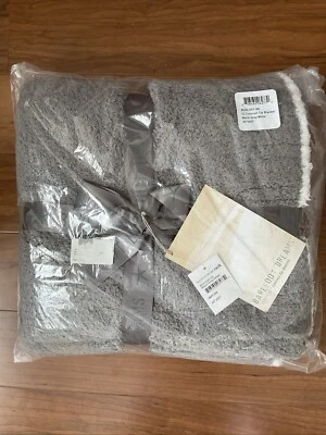 Nuevo Con Etiquetas-Barefoot Dreams Throw Gris Cálido/Blanco Foto 1 de 3