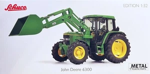 John Deere 6300 Traktor mit Frontlader - Schuco 450773300 1:32 in OVP | selten - Imagen 1 de 3