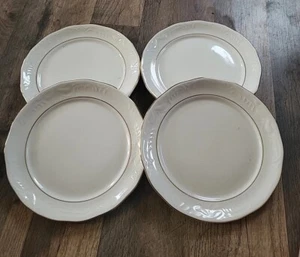 Platos de ensalada Gibson Golden Legacy 4 piezas borde en relieve borde dorado y festoneado - Imagen 1 de 5