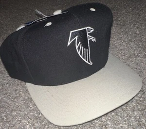 Vintage Atlanta Falcons NFL Game Day SnapBack Hat Cap Twins NWT Cream Brim - Picture 1 of 5