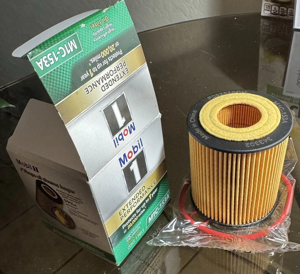 Mobil 1 Oil Filter M1C-153A Ford Escape Fusion Mazda 3 5 6 CX-7 - Image 1 of 1