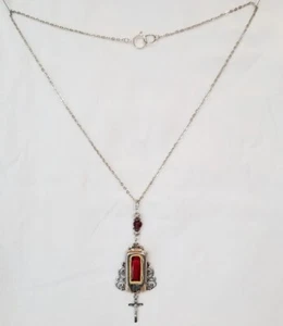 † COLLAR COLGANTE SANTUARIO Bolsillo ANTIGUO RARO Nuestra Señora de Lourdes † - Imagen 1 de 6
