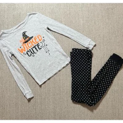 Celebrate Halloween Pajama Set Girls 8 Black Wicked Cute Witch Hat Stars - Image 1 of 4