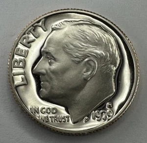 1979-S Roosevelt Dime *GEM PROOF* from US Mint Proof Set. Beautiful Coins!! - Picture 1 of 7