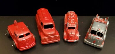 Camión de bomberos Tootsietoy rojo antiguo de los años 50 juguete Tootsie camión cisterna rojo + Foto 1 de 4