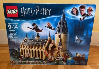 LEGO Harry Potter: Hogwarts Great Hall (75954); NEW in Box, Sealed; minor scuffs - Image 1 of 4
