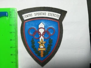 SCUDETTO DA BRACCIO TOPPA PATCH CENTRO SPORTIVO ESERCITO ITALIANO Orig.100% - Foto 1 di 12