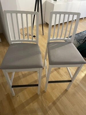 Barhocker 2 Stück weiß grau / IKEA EKEDALEN  - Bild 1 von 3