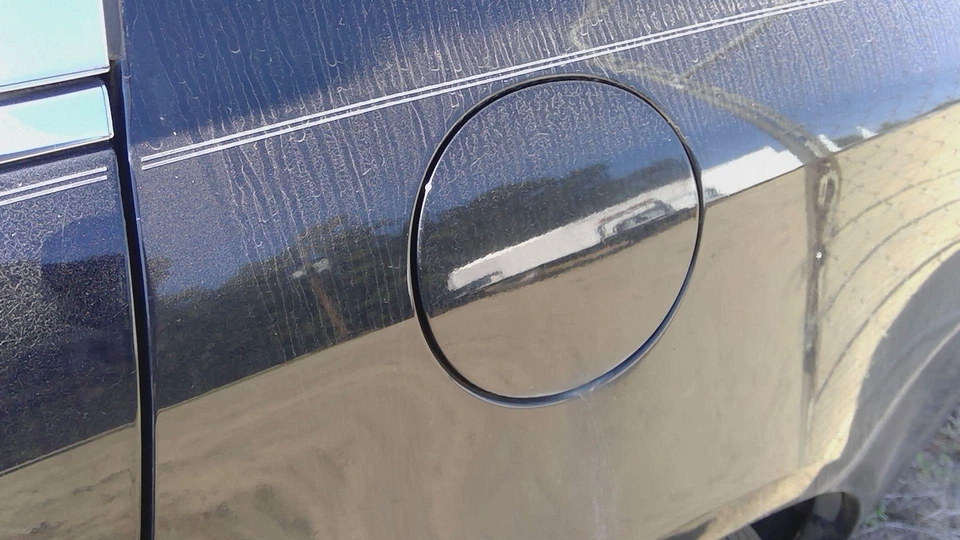 06-11 BUICK LUCERNE Fuel Tank Door Oe# 25760487 black Ext2007lucerne Cxl - Изображение 1 из 1