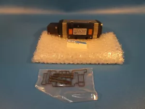 SMC VFS4100-5FZB, Solenoid Valve, 2 Position Single, Plug-in, 24VDC.Volts - Picture 1 of 10