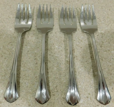 Oneida Rushmore Salad Fork 6.5" 4 Piece Set . - Image 1 of 4