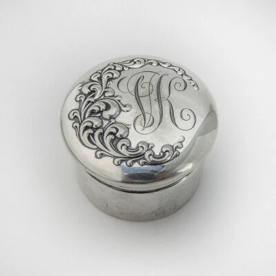 Frasco pequeno Repousse Scroll interior dourado Wallace prata esterlina mono - Imagem 1 de 4