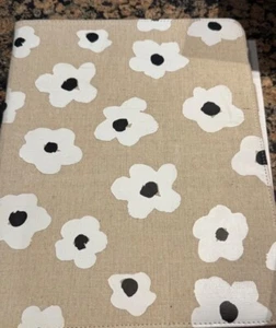 Kate Spade New York Faye Floral Beige Black Tablecloth70" Round Tablecloth, - Picture 1 of 2