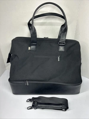 Beis Weekender Travel Bag Black Clean with shoulder strap - Image 1 of 4