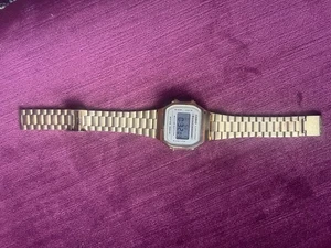 Vintage 1980’s Digital Casino Illuminator Watch All Metal Gold Case, new battery - Bild 1 von 10