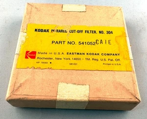 Kodak Infrared Cut-Off Filter No. 304 – NOS in Box – Rare Vintage Glass - Picture 1 of 2