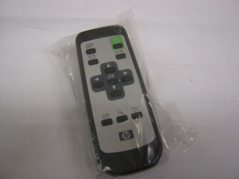HP  Remote  C8886-60001- SEALED UNUSED  - Image 1 of 2
