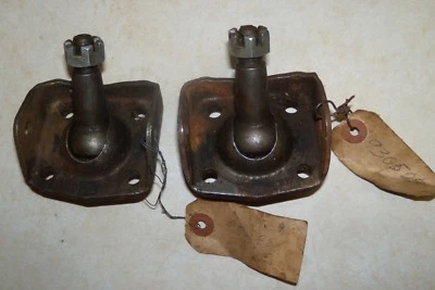 Jeep 63 64 65 J100 1963 1964 1965 nuevo rótula superior delantera # 930529 par Foto 1 de 4