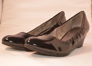 Ladies Casual Or Working Shoe, Very Classy And Durable With A Little Heel. - Picture 1 of 4