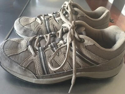 Women's Easy Spirit Leather/Suede Walking Hiking Shoes Size 6 - Image 1 of 4