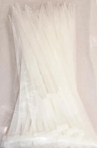 100er Set Gewächshaus Kabel weiß Länge 100mm - Rislan Klemmschelle - Bild 1 von 1