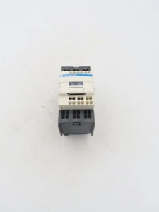 Telemecanique LC1D093 Leistungsschütz + LAD4RCU - Bild 1 von 10