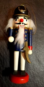 CASCANUECES DE NAVIDAD PROTECTOR DE 6 PULGADAS CON ESPADA ADJUNTA #13 - Imagen 1 de 5