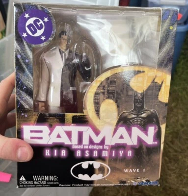 Figura de acción Yamato DC Comics Batman por Kia Asamiya Wave 1 dos caras 6" Foto 1 de 4