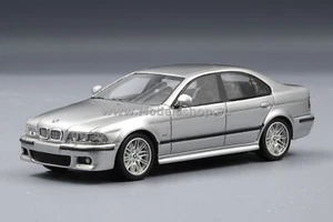 NEO 49583 BMW M5 (E39), 2002 /silver/ - Imagen 1 de 4