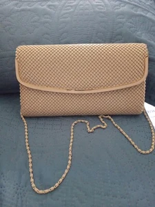 Vintage NEW Handbag Gold Metal Mesh Crossbody Clutch Chain Snap Closure 10”x6. - Picture 1 of 3