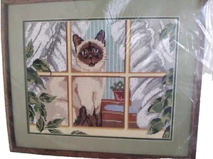 Something Special Siamese In The Window Kit Ago #30515 NUOVO SIGILLATO - Foto 1 di 8