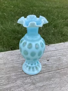 Fenton blau opalisierende Münze Punkte Vase gekräuselte Oberseite 8,5" Kunstglas Vintage Mid-Century - Bild 1 von 5