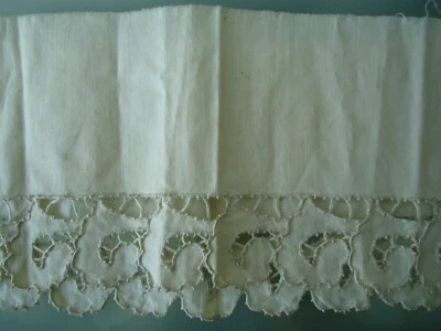 BANDE BRODERIE COTON LINGE ANCIEN  - Photo 1/3