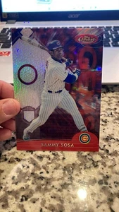Topps Finest Jumbo 2000 refractor 15 de 20 Sammy Sosa - Imagen 1 de 2