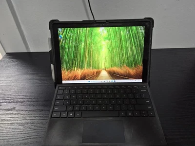 Microsoft Surface Pro 7 12.3" (256GB SSD, Intel Core i5 10th Gen., 3.70 GHz,... - Image 1 of 4