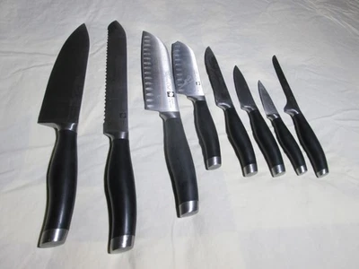 Pampered Chef Knifes Lot Of 8 - Image 1 of 2